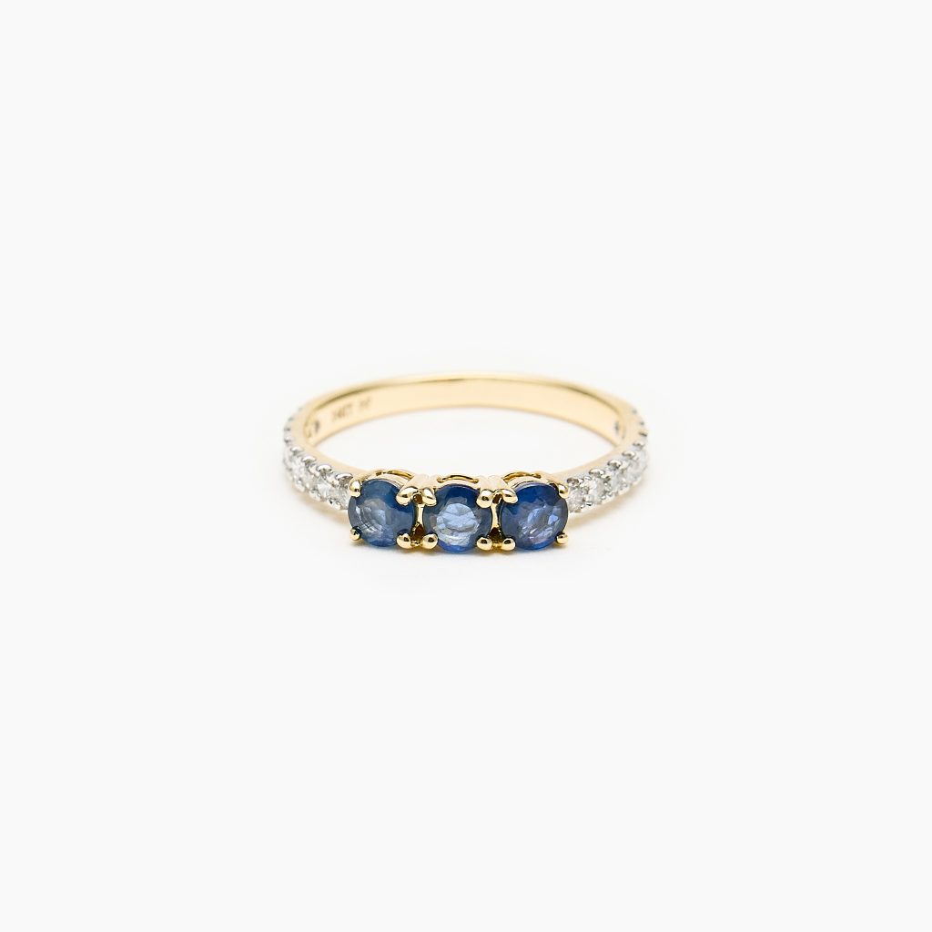 Maev Ring